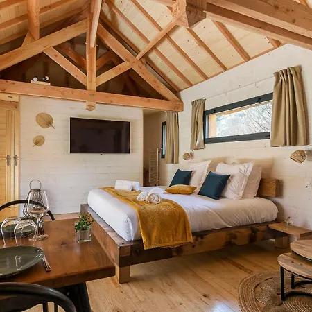 Les Suspendues * Satillieu